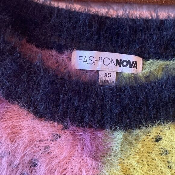 ❤️EUC Fashion Nova Sweater(size XS)❤️ - Picture 6 of 7